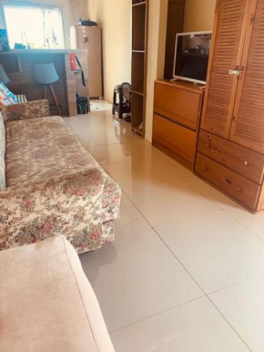 Acomodação p 4 pessoas na praia.